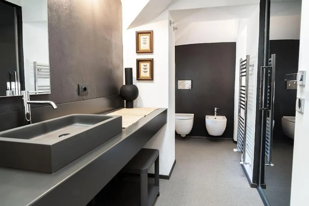 Casa Cometa Designer Attic Menaggio 0*,  İtalya